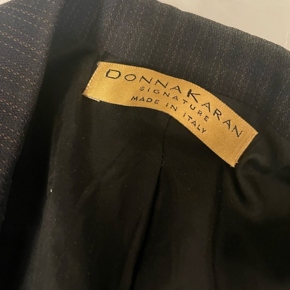 Mens Striped Suit - Picture 2 of 2